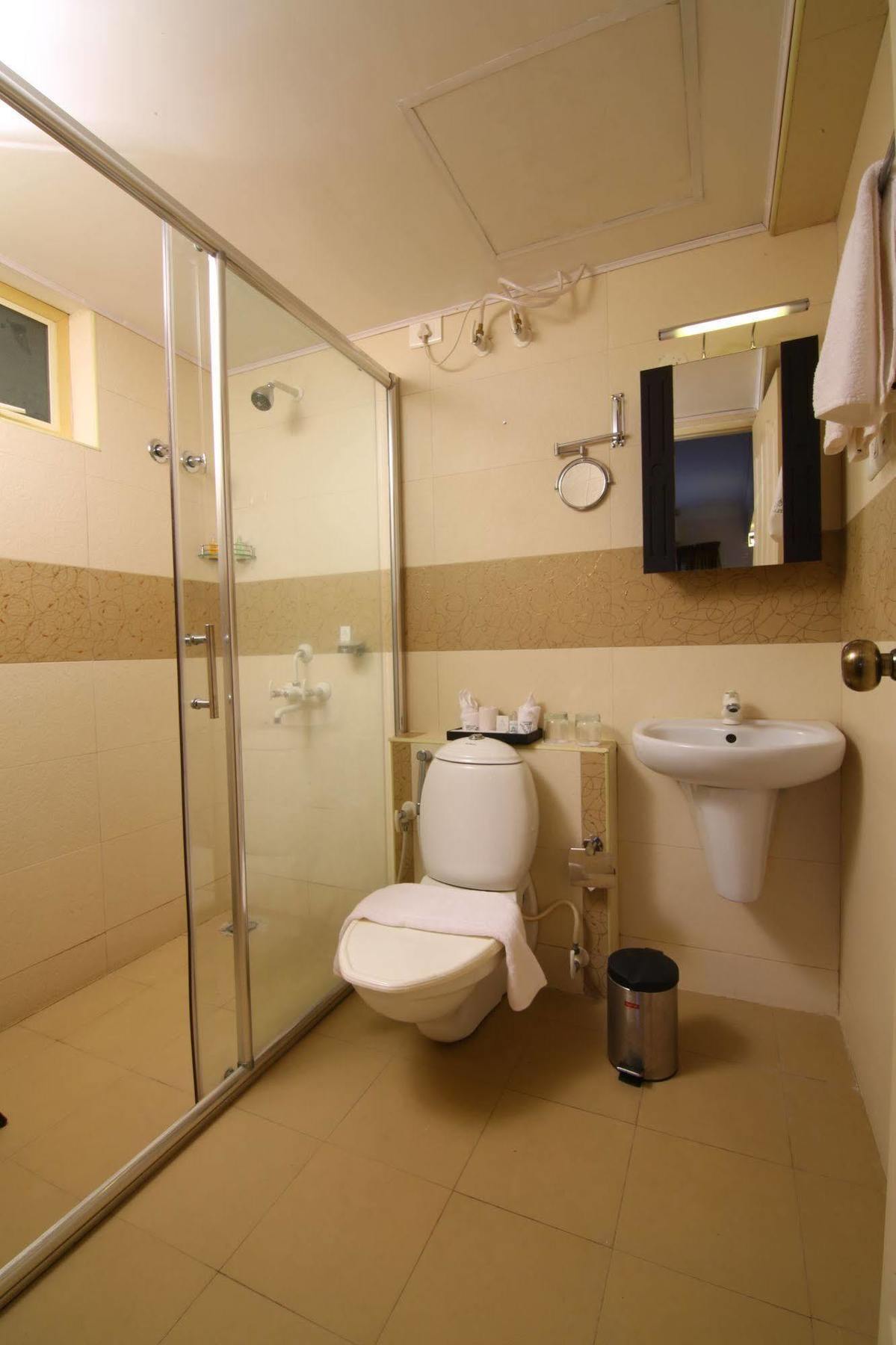Atlas Airport Hotel Apartment Nedumbassery Exterior foto
